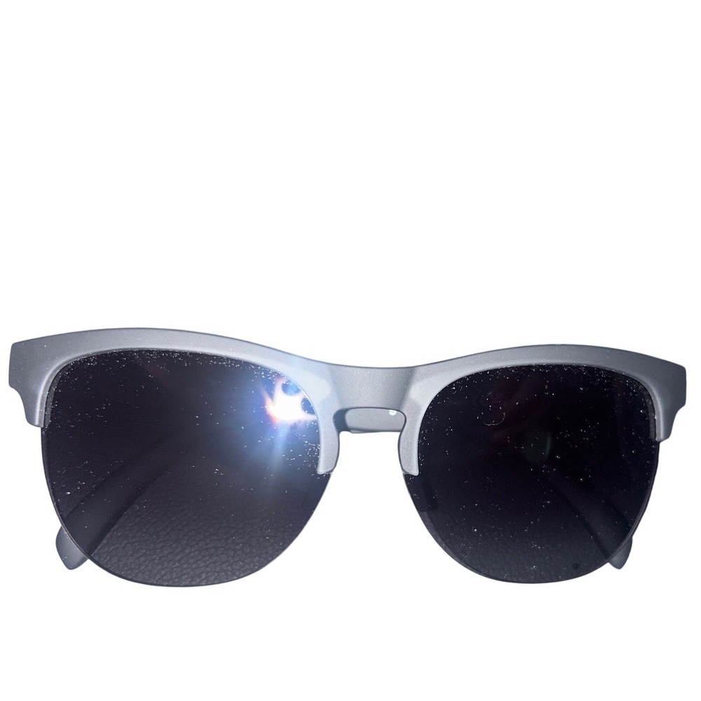 Goodr Throws Shade Catches Clout Polarized Sunglasses Grey Active Browline 5F5